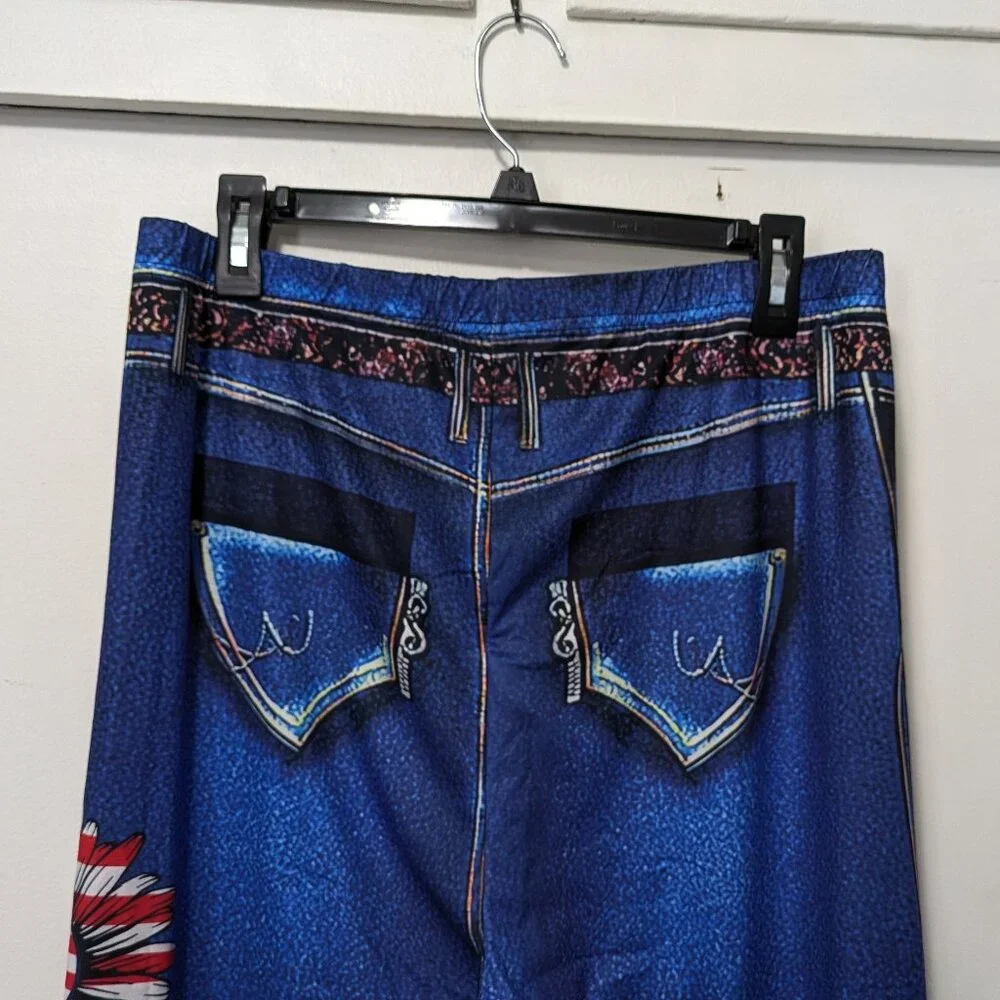 Patriotic USA Flag Printed Capri Jeggings - Picture 4 of 6
